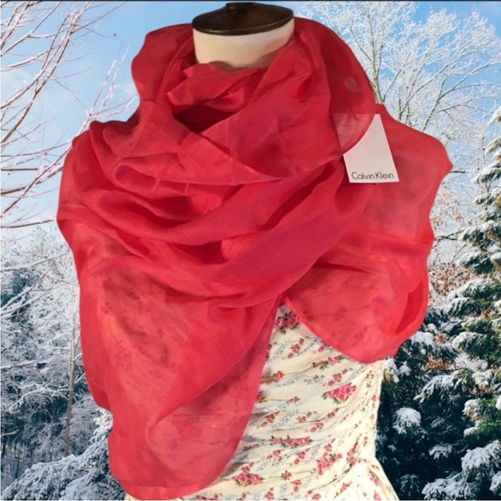 NWT Calvin Klein Azalea Pink Infinity Scarf